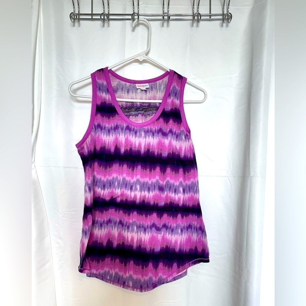 Lularoe/ Purple tie dye sleeveless top​​​​​​​​​​​​​